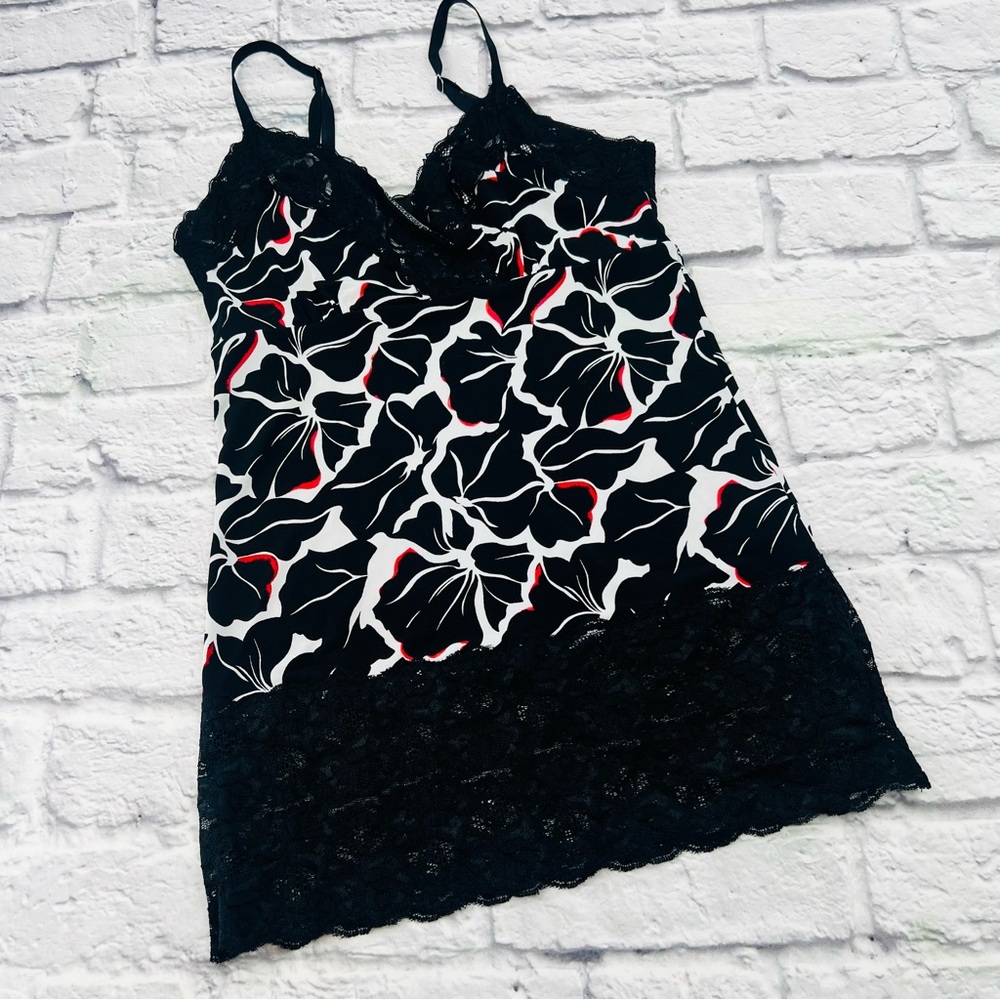 White House Black Market XS Black and Red Floral Camisol Tank Top Lace Trim